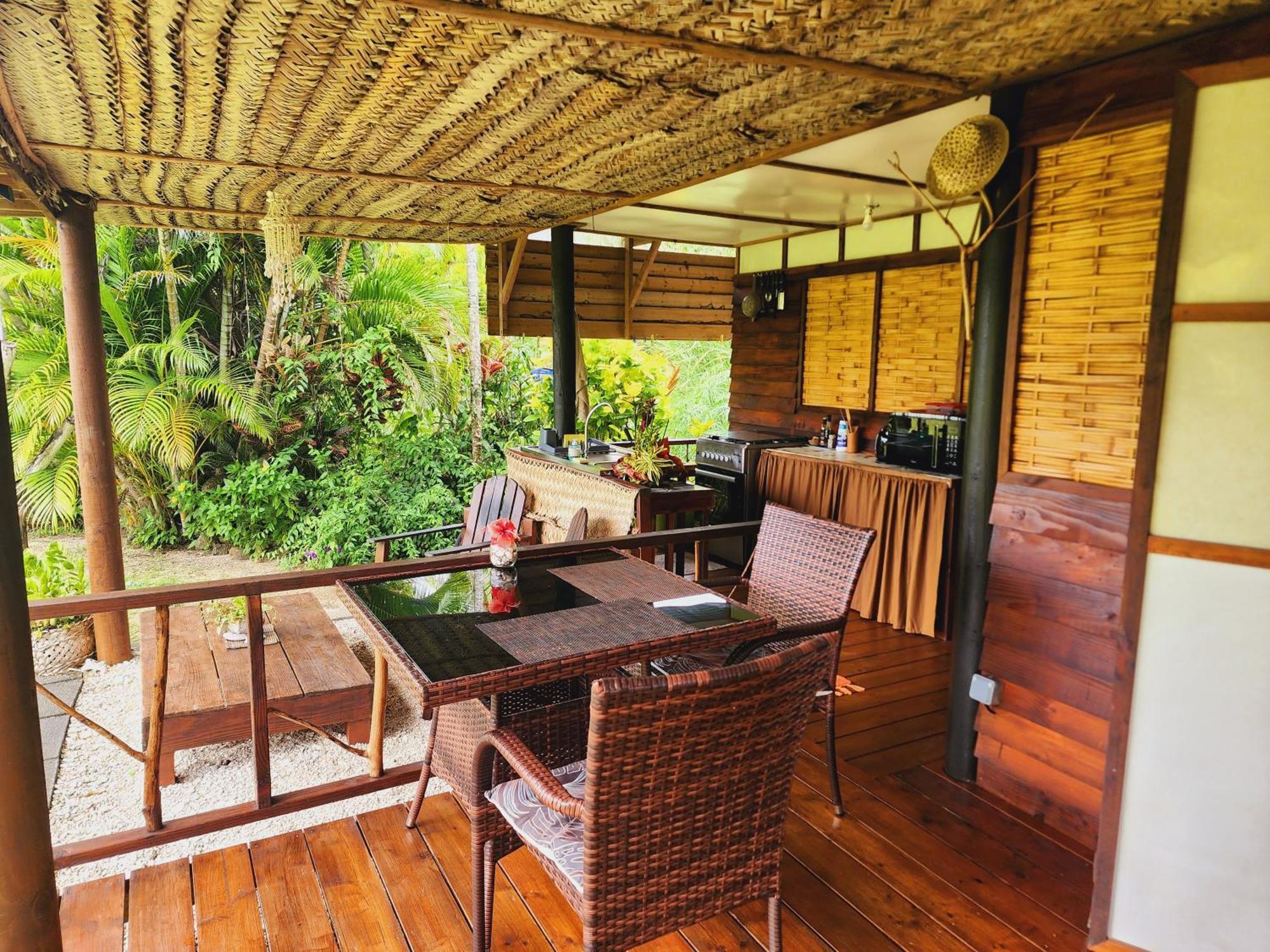 Moanaiti Lodge Maeva Exteriör bild